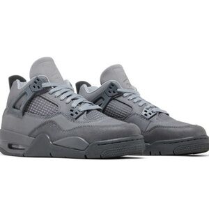 Air Jordan 4 Retro SE Smoke Gray (Wet Cement) Sneakers- Youth 6.5Y